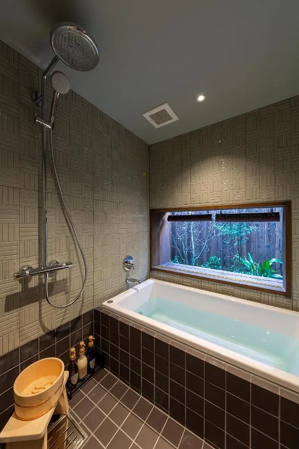 Guesthouse-Hana Starry Villa Kyoto Japan